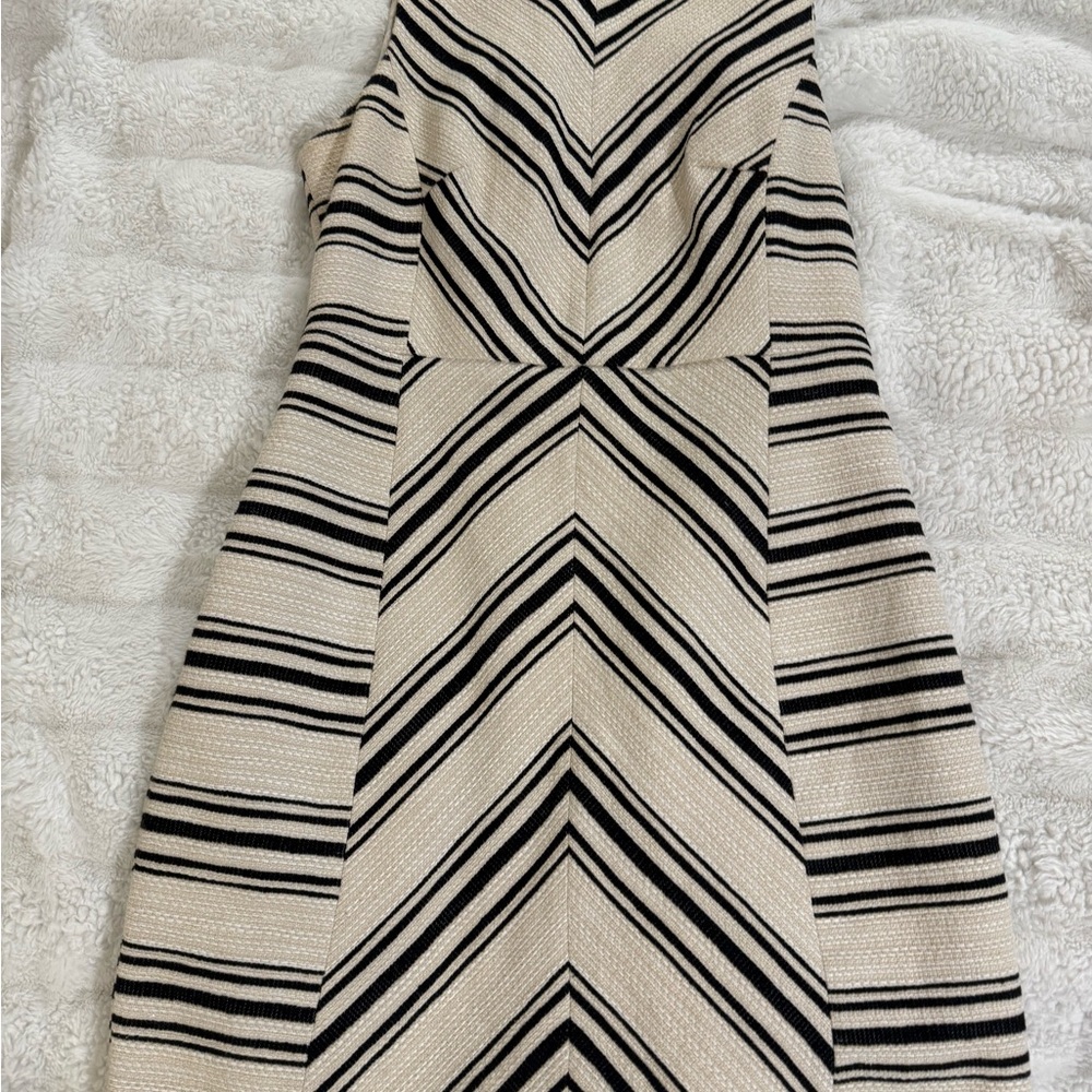 H&M Black and Cream Chevron Mini Dress